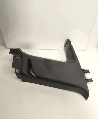 (C) pillar trim