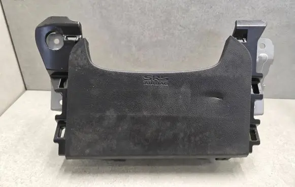 Mitsubishi Outlander Knee airbag 7030A31753