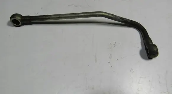 Toyota Avensis T250 Turbo turbocharger oiling pipe/hose