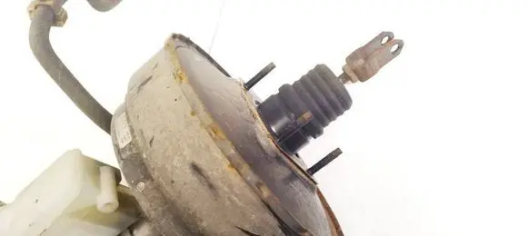Nissan Primera Brake booster AU111