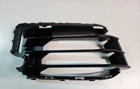 BMW X2 F39 Front fog light trim/grill 51117429016