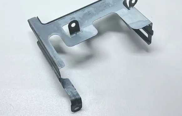 Volkswagen Touareg II Navigation GPS unit bracket/holder 7P6035209