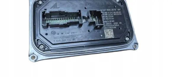 Mercedes-Benz B W247 Voltage converter/converter module 