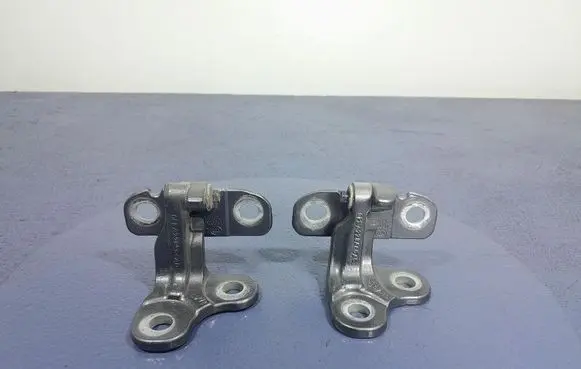 Front door hinge set