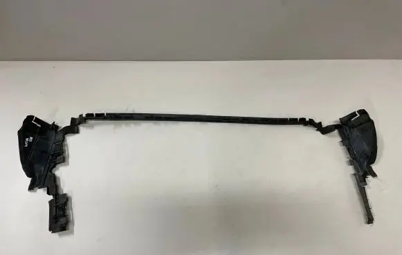 Mercedes-Benz C W204 Intercooler air guide/duct channel A2045050530
