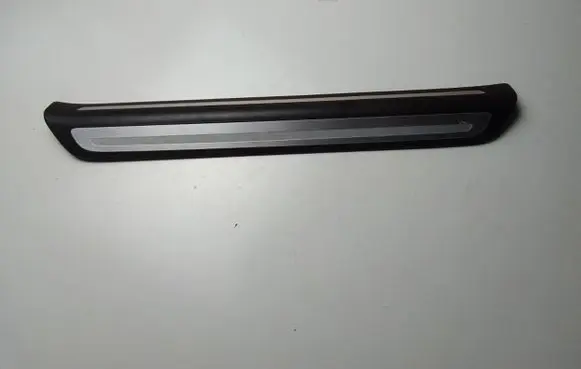 Audi Q3 8U Front sill trim cover 8U0853373C
