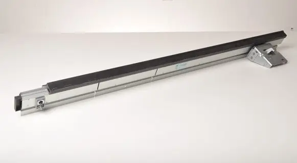 Peugeot 308 Tailgate/boot cover trim set 98057260VV