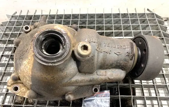 BMW X3 E83 Front differential 7540534