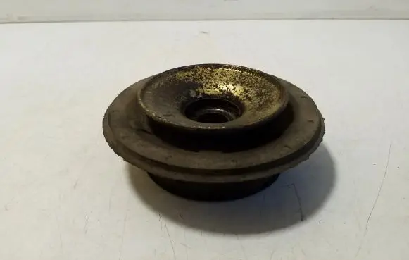 Coil spring mount