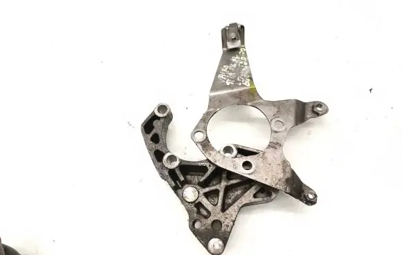 BMW 5 E60 E61 Power steering pump mounting bracket 2247556