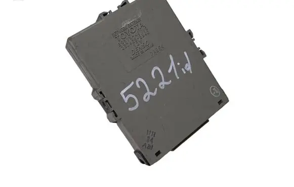 Lexus RX 330 - 350 - 400H Gateway control module 8911148110 2324005340