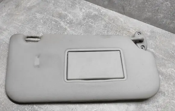Ford Mondeo MK IV Sun visor