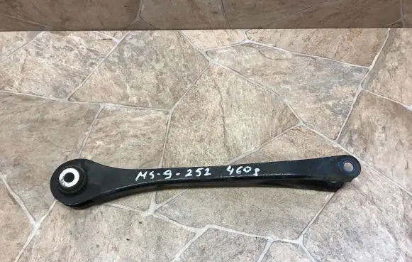 BMW 1 F20 F21 Rear upper control arm/wishbone 6792527