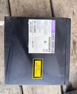 Jaguar XF X250 Navigation unit CD/DVD player AW8310E887CB