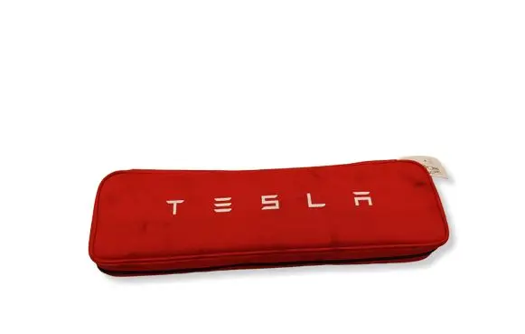 Tesla Model 3 Highland First aid kit P147507600D