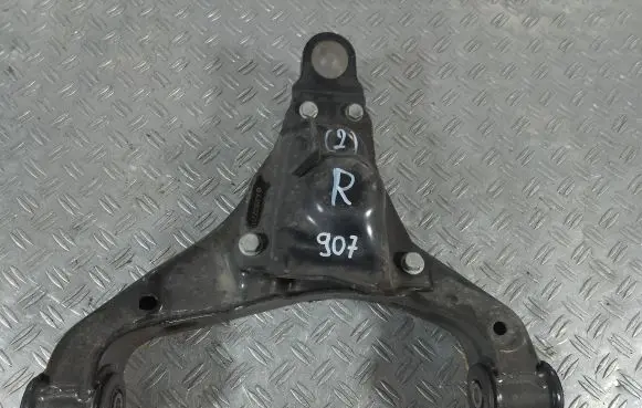 Mercedes-Benz Sprinter W907 W910 Front control arm