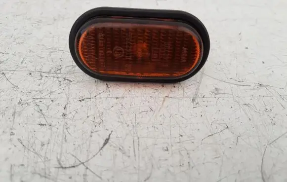 Renault Scenic I Front fender indicator light