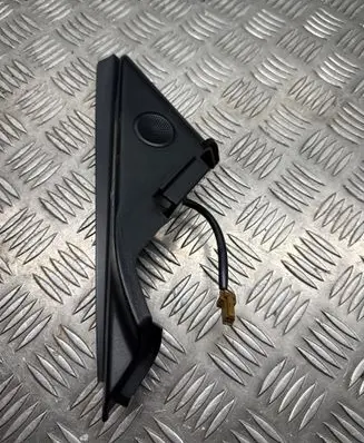Nissan 350Z Front door high frequency speaker 