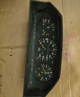 Mercedes-Benz E W124 Speedometer (instrument cluster) 10008865202 20109012131 244406711