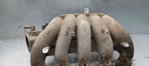 Volvo V70 Intake manifold