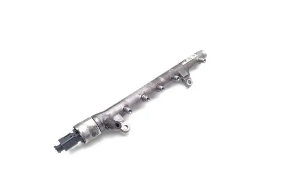 Skoda Fabia Mk2 (5J) Fuel main line pipe 03L125A