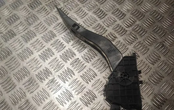 Ford Mustang VI Accelerator throttle pedal GR3C9F836AB