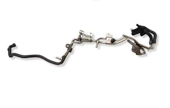 Volkswagen Transporter - Caravelle T5 Fuel line pipe 03L130308E B20921DC