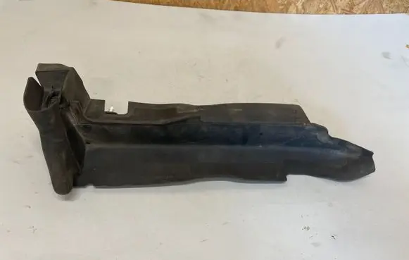 Audi Q2 - Fender end trim 81A821169