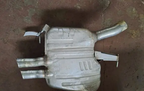 BMW 5 GT F07 Muffler/silencer 7807110