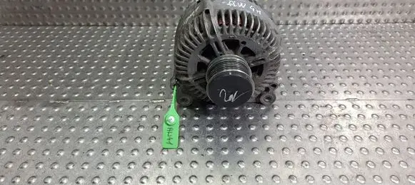 Volkswagen PASSAT B7 Generator/alternator 021903026L