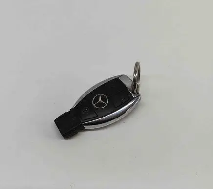 Mercedes-Benz C W205 Ignition key/card A2229054100