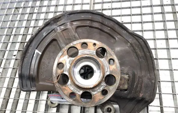 Mercedes-Benz B W246 W242 Front wheel hub spindle knuckle