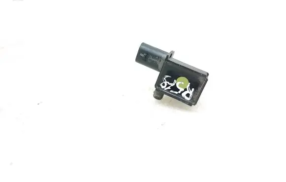 Audi A3 S3 8V Airbag deployment crash/impact sensor 5Q0959651 09646
