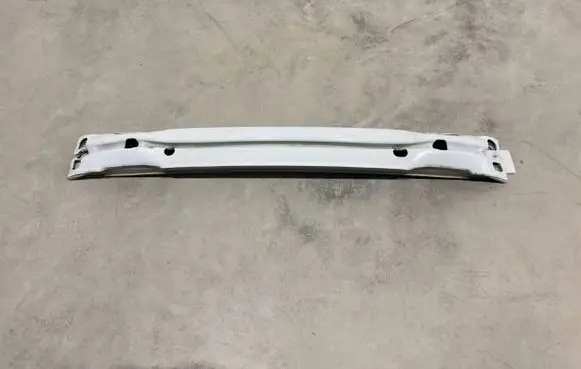 Volvo V40 Front bumper cross member 31776334