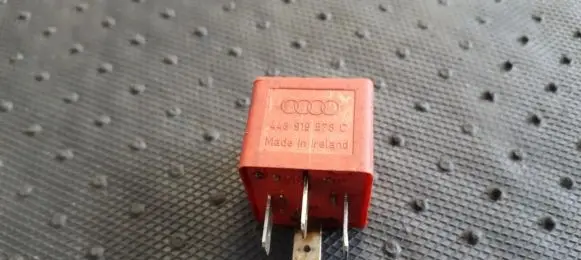 Audi A4 S4 B5 8D Other relay 443919578C 899519000