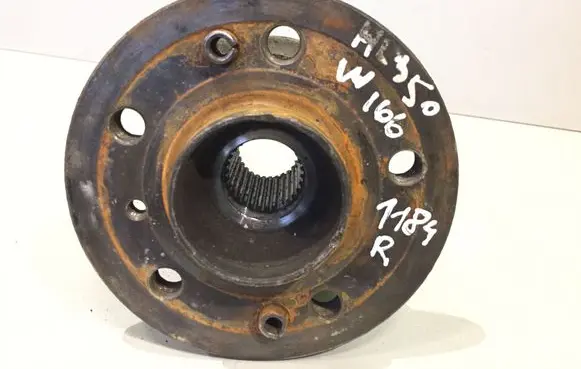 Mercedes-Benz ML W166 Front wheel bearing hub 