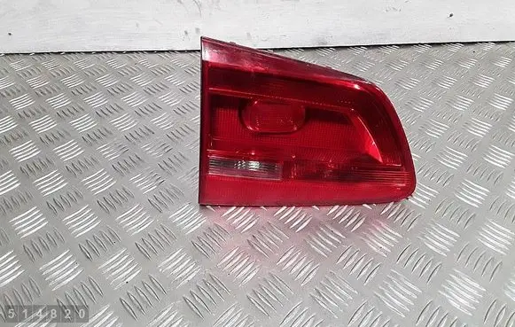 Volkswagen Cross Touran I Tailgate rear/tail lights 1t0945093a