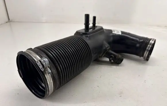 Alfa Romeo Stelvio Air intake hose/pipe 00505559440 50555944 68302774AC
