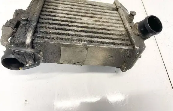 Audi A4 S4 B6 8E 8H Intercooler radiator j05usrd2