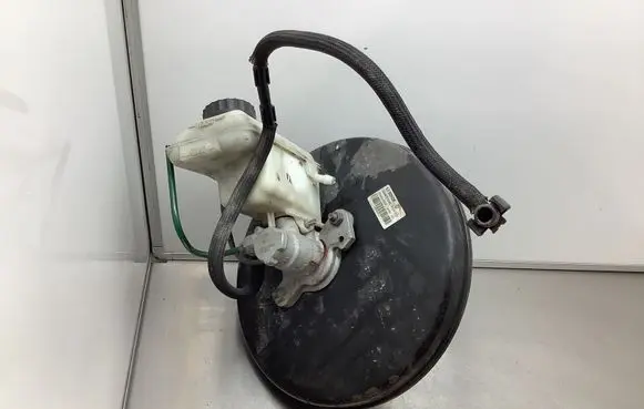 Renault Laguna III Brake booster 0204051643 07005C0870