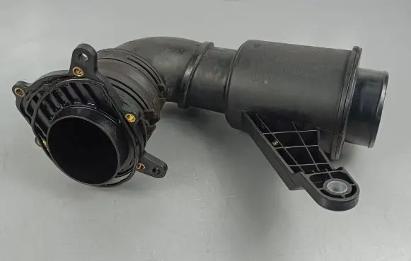 Jaguar F-Pace Air intake duct part 0115165B