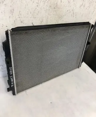 Skoda Kamiq Coolant radiator 2q0121253M