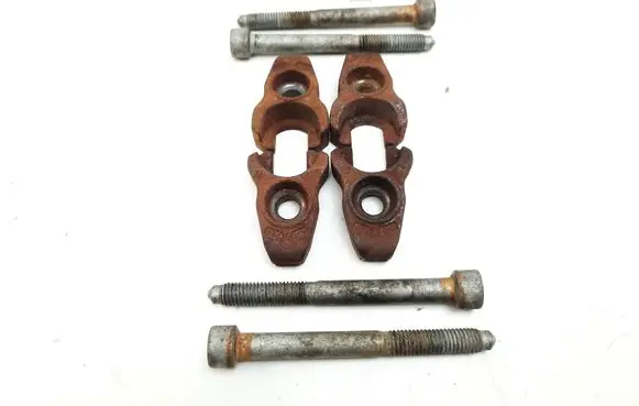 Peugeot 4007 Fuel Injector clamp holder