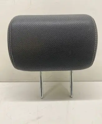 Land Rover Evoque I Rear seat headrest 