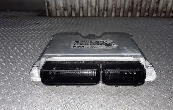 Audi A2 Engine control unit/module 045906019G 0281010220