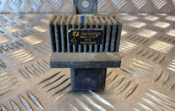 Renault Scenic II - Grand scenic II Glow plug pre-heat relay 7700115078