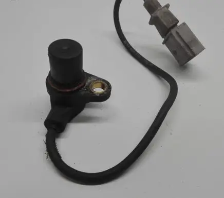 Volkswagen Phaeton Crankshaft position sensor 0251210146
