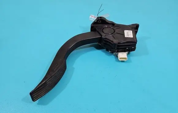 Opel Mokka Accelerator throttle pedal 96892406 IMPRK1476834