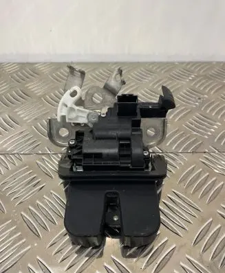 Audi Q5 SQ5 Loading door lock 8R0827505