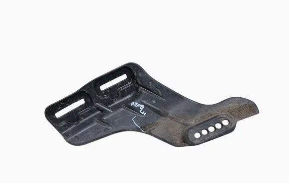 Peugeot 208 I Fender mounting bracket 9675143980